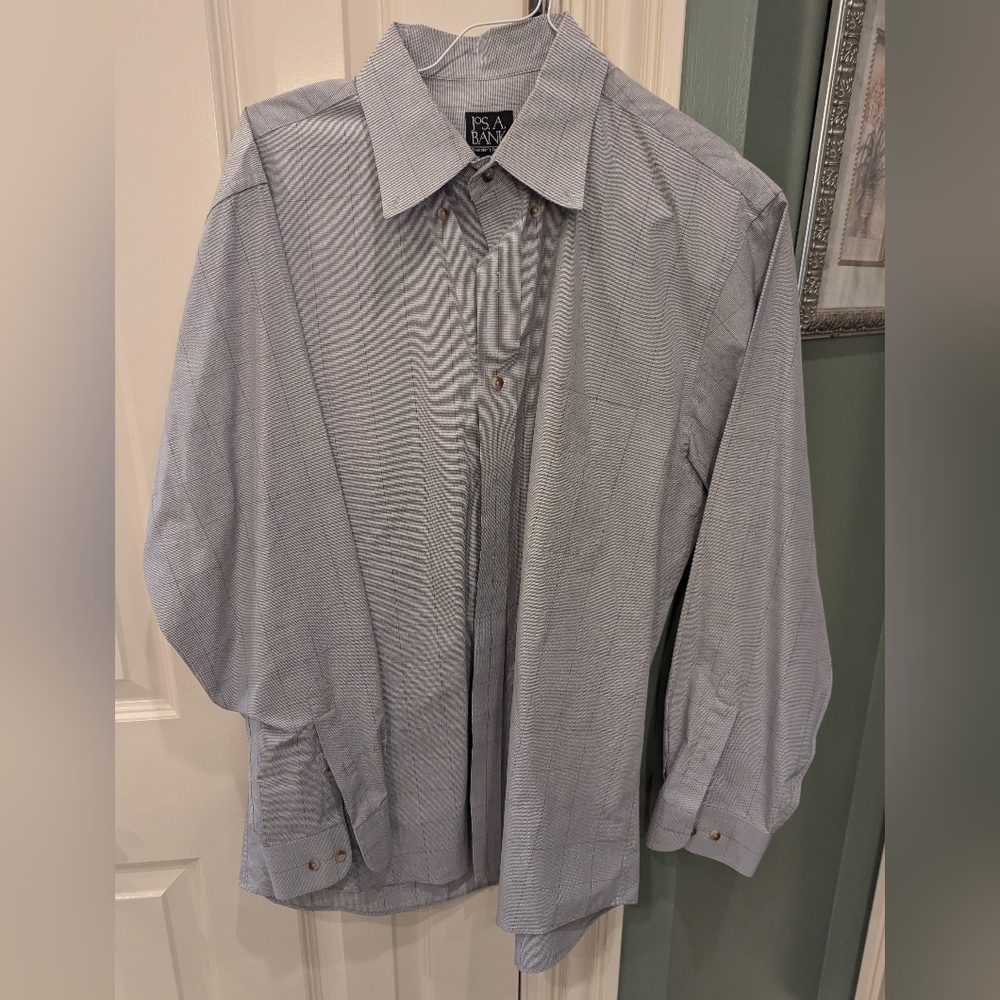 Jos. A. Bank Men's Gray And Black Dress Shirt